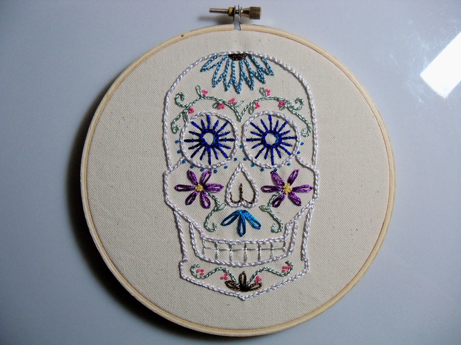 Sugar Skull Wall Art - Hand Embroidered Hoop Colorful, Halloween, Day of the Dead Decoration Decor