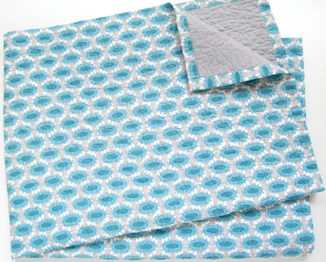organic baby quilt / handmade / modern / blue / grey / sea motif / unisex