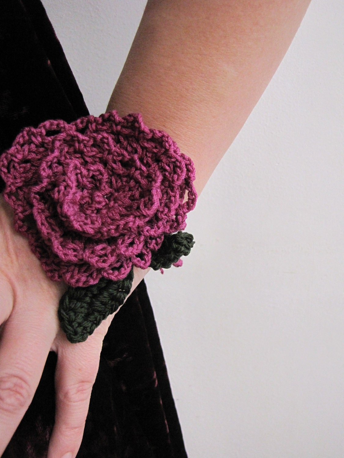 Lace Crochet Rose Bracelet in fandango - Valentine's gift