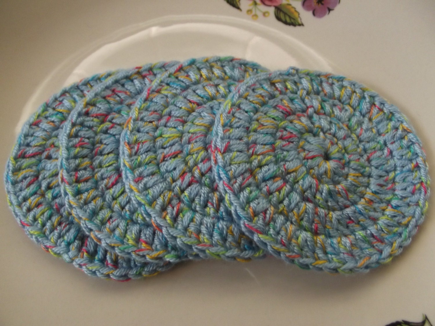 4Pcs ROUND FACIAL SCRUBBiES. COTTON.....