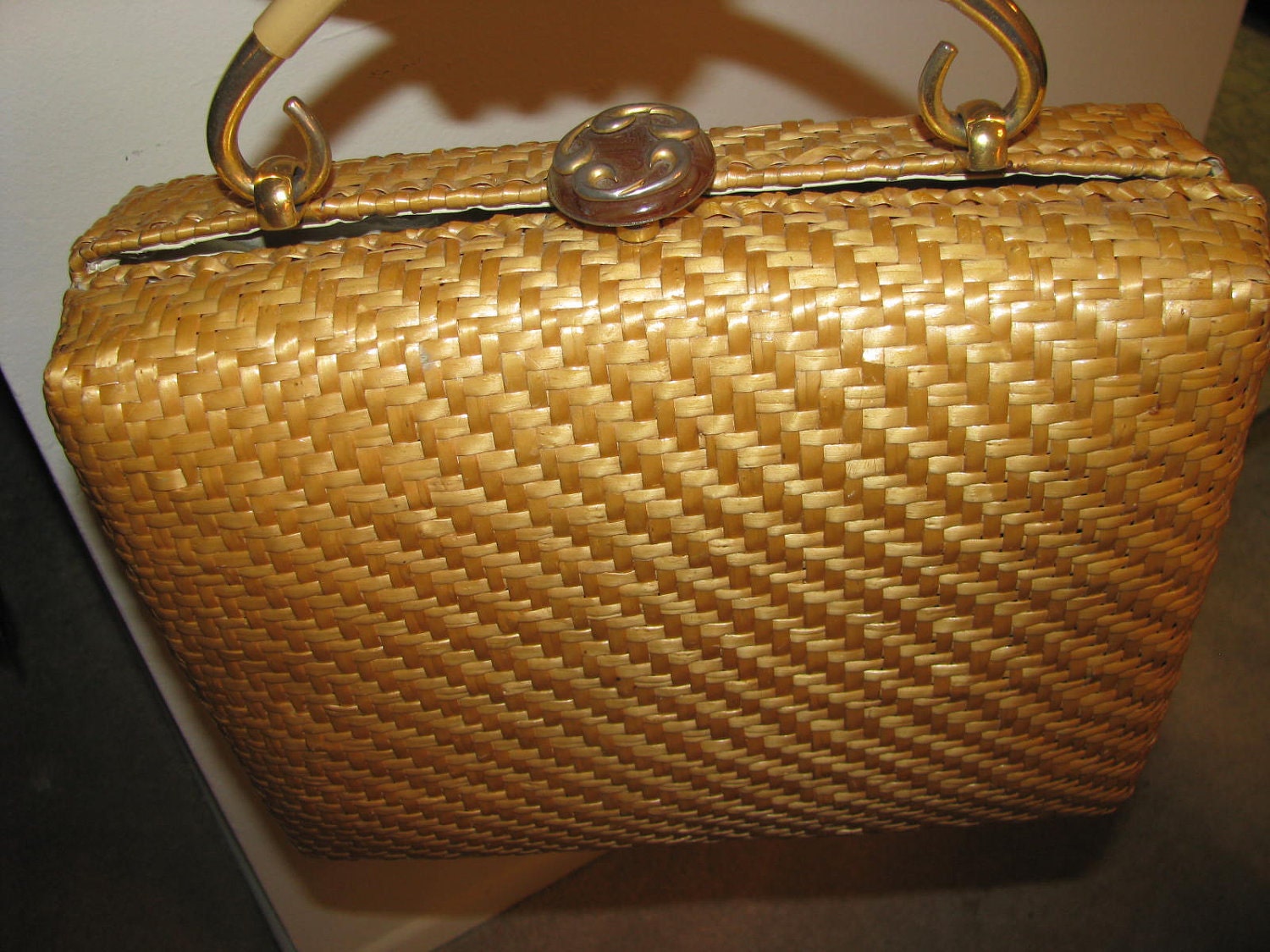 Wicker woven Rodo vintage handbag