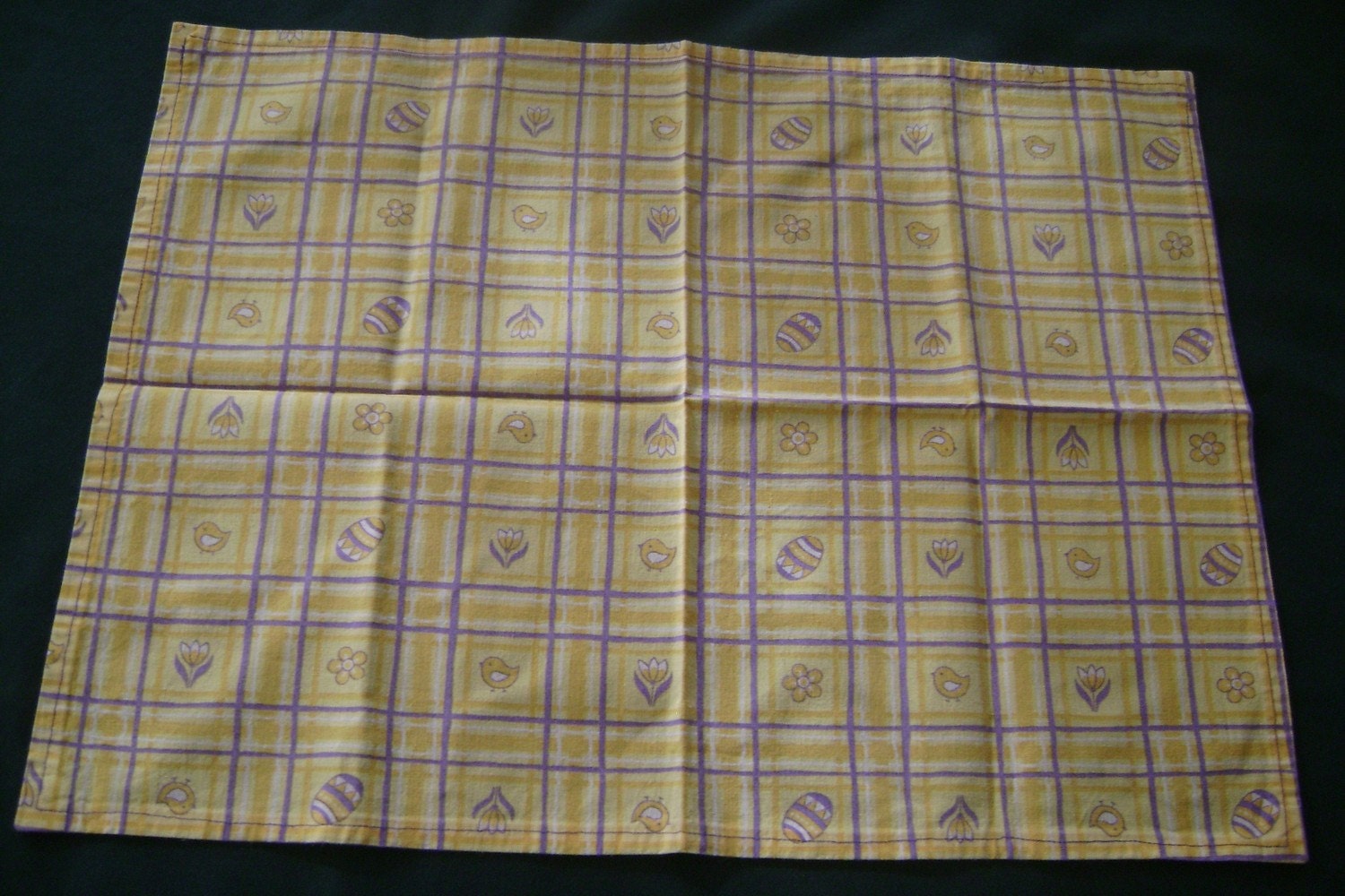 Placemats Vintage Swedish Made Linen  lot 4 Print Easter  14 by 18  inch