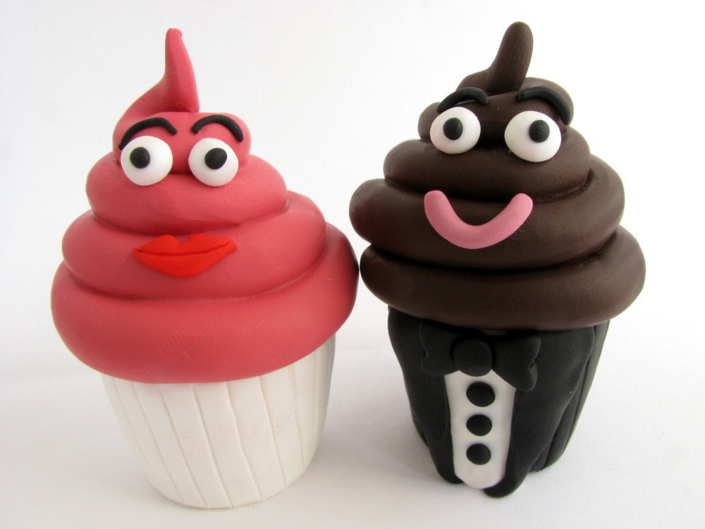 Cupcake wedding cake topper, summer wedding, bride and groom