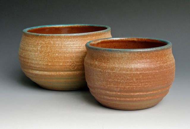 Set of Two Serving Bowls