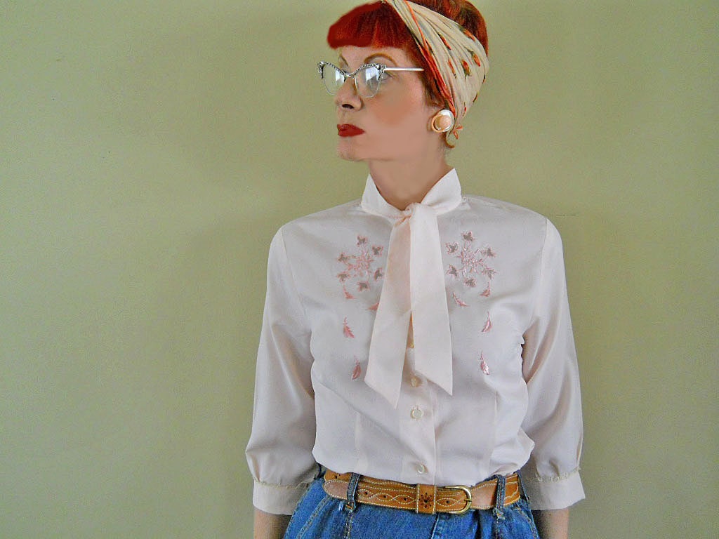 50s Blouse // Pink Blouse // Vintage Top // Tie at Neck // Prim Secretary Bow // NO Charge for Shipping