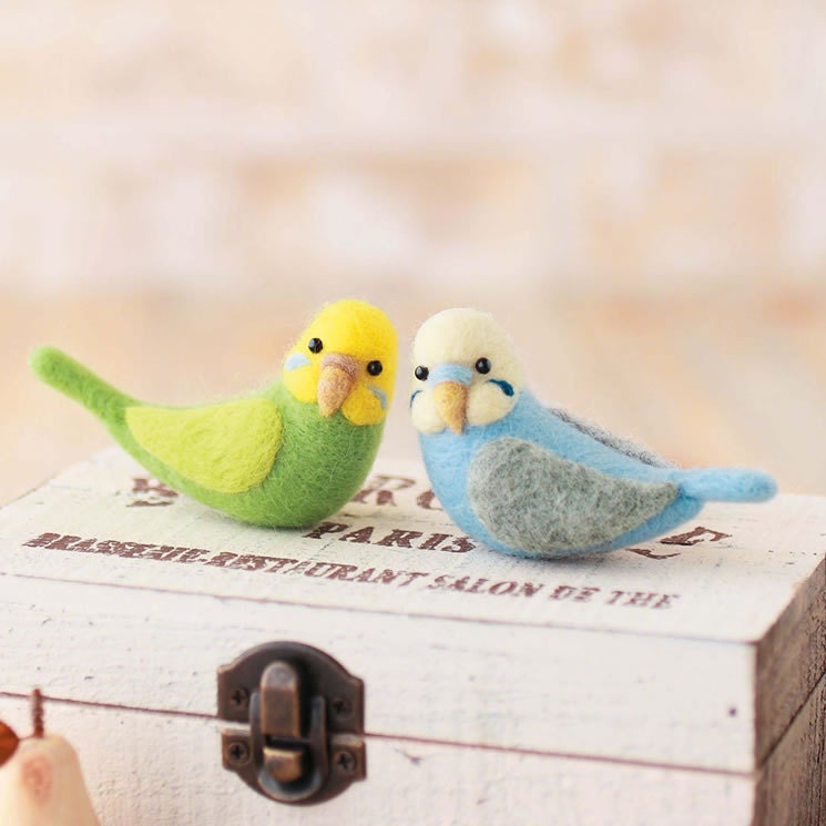 DIY Felted wool budgerigar friends  KIT Japanese craft kit by Hamanaka