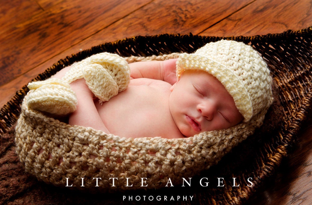 Cream Loops Newsboy and Baby Loafers Crochet Patterns (538)