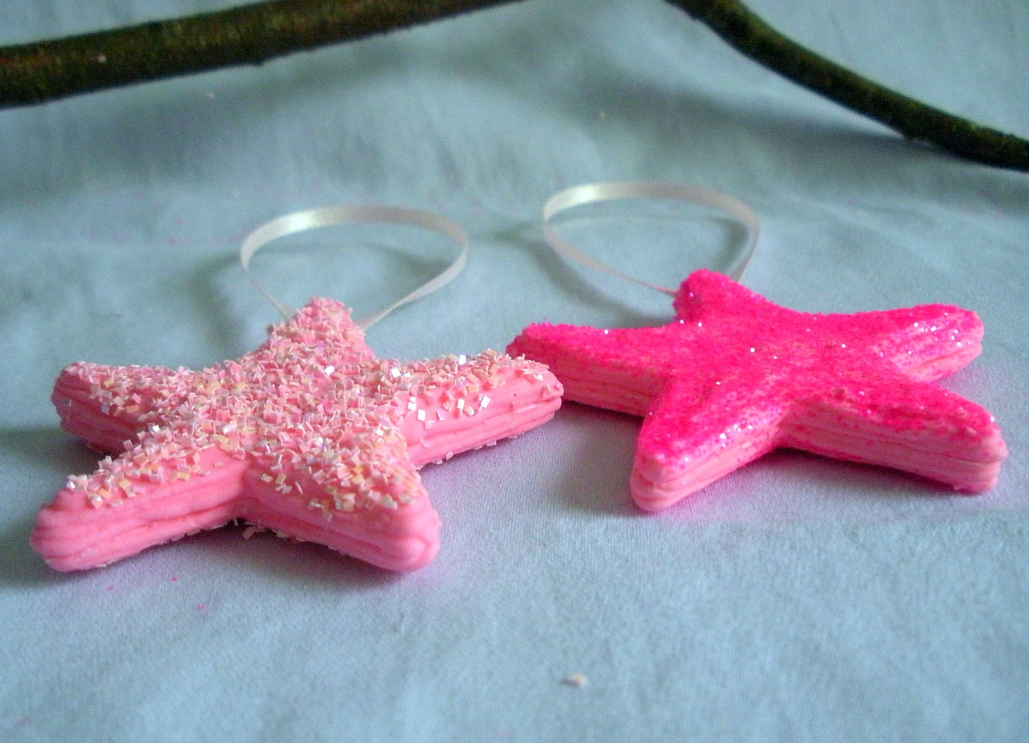 Unique Pink Star Sugar Ornament Hand Made Glittered Baby Girl Christmas Baby Shower Home Decor Cake Topper Hope Party Favor