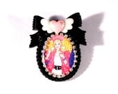 Barbie and the Rockers Rhinestone Cameo Brooch