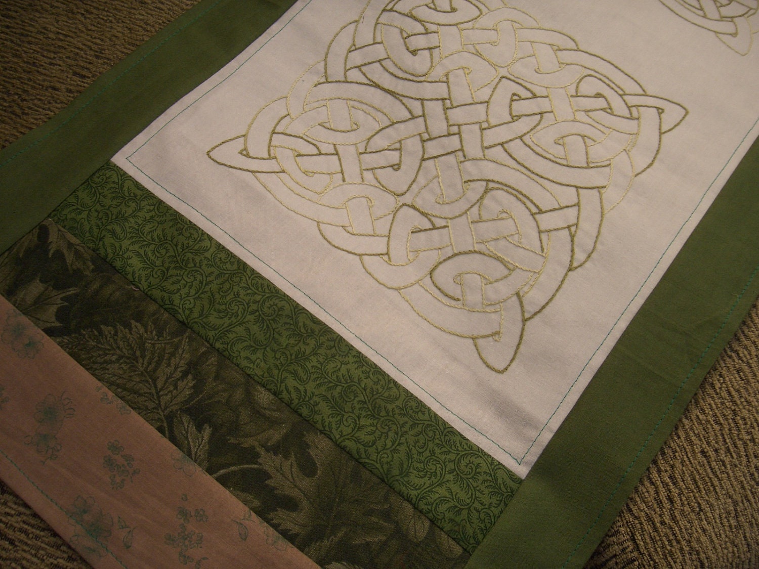 runner topper made table table runner quilted hand Ireland in table embroidered /  ireland