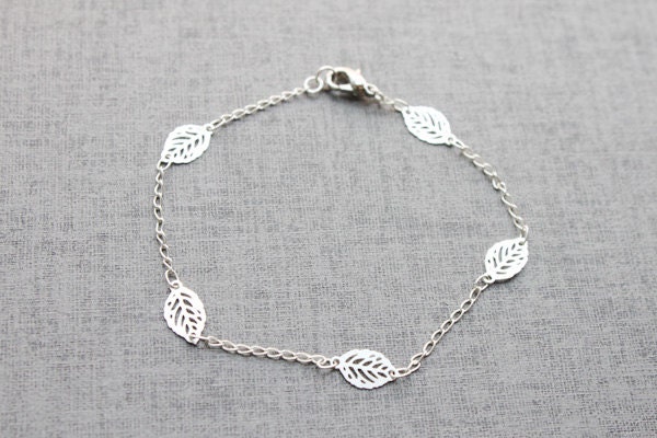 Simple silver leaf bracelet - S3104