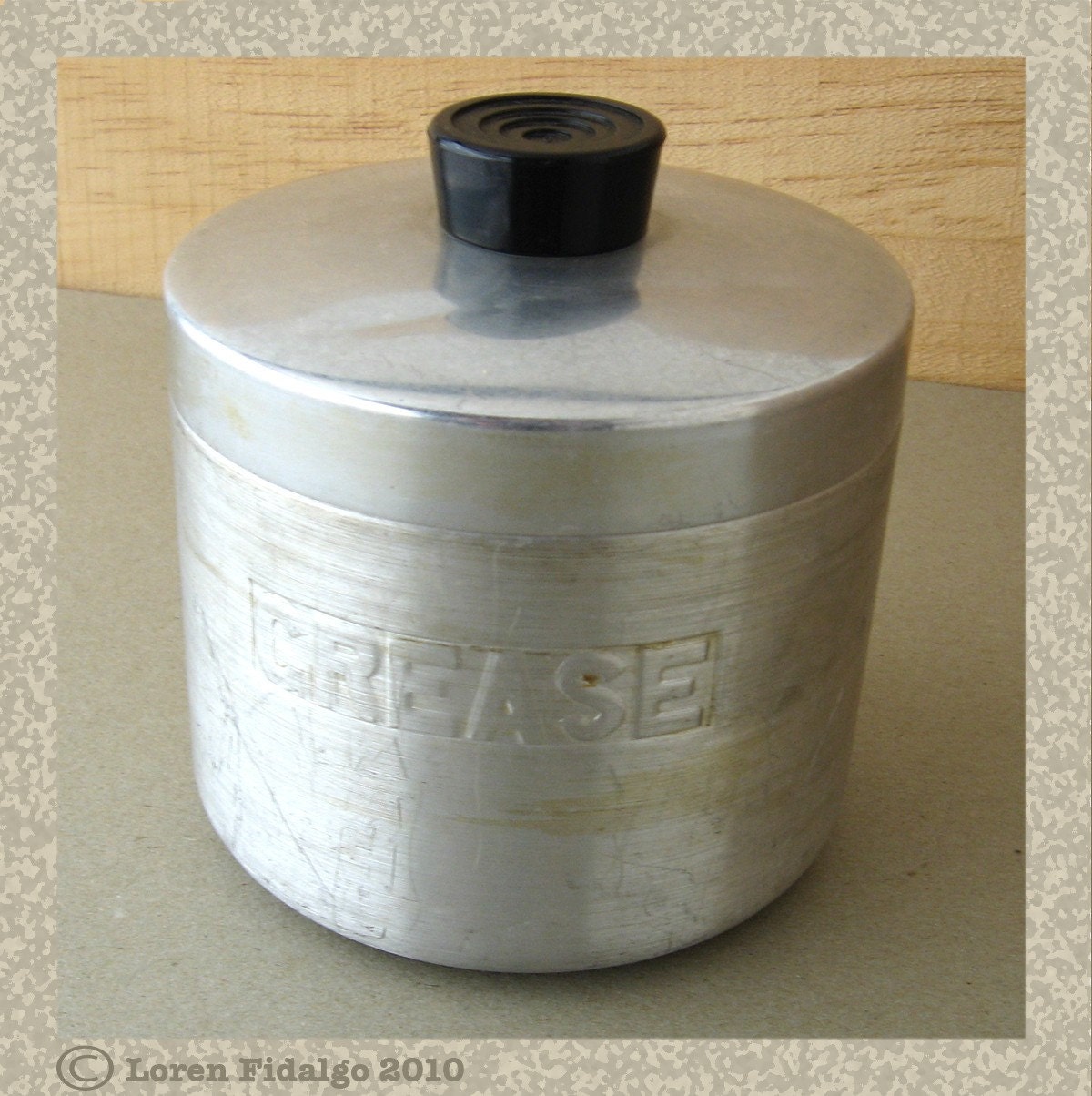 Aluminum Grease can with lid by JUSTANOLDSOUL on Etsy