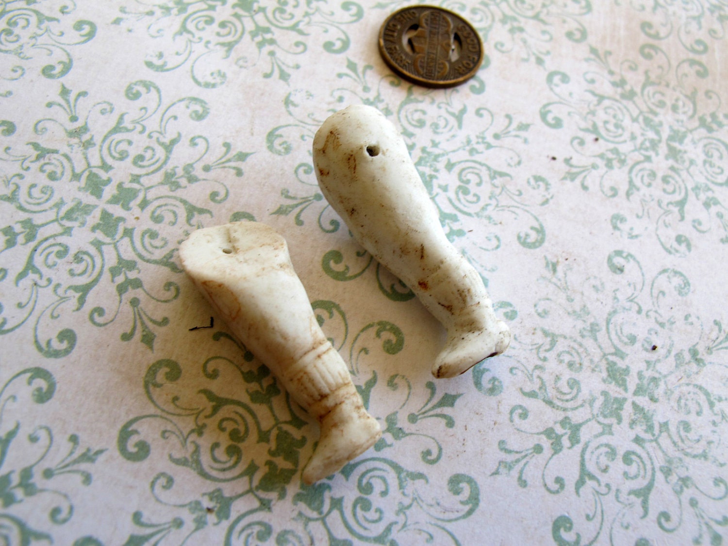 Frozen Charlotte or Charlie Legs 1 1/4" (fc97)