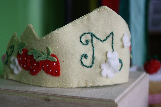 Very Personalized Birthday crown - demilunes