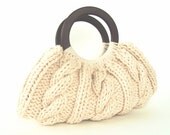 Cable Knit Purse With Wooden Handles - Cream