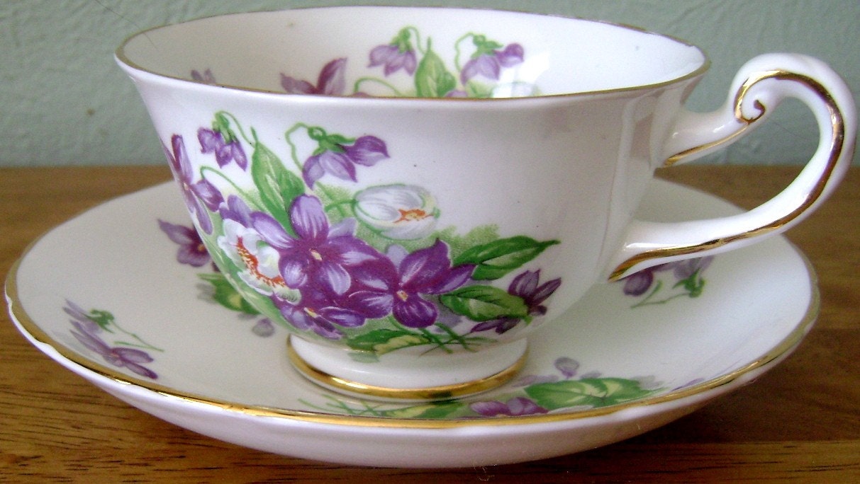 Vintage Teacup Royal Chelsea Fine Bone China England