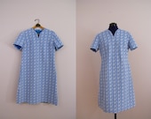 Vintage 1960s Shift Dress / Blue Zig Zag