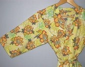 Womens Kimono Robe. Bathrobe. Robe. Cover Up.  Bridesmaid Gift Robe. Suzannes Garden.  Knee Length.