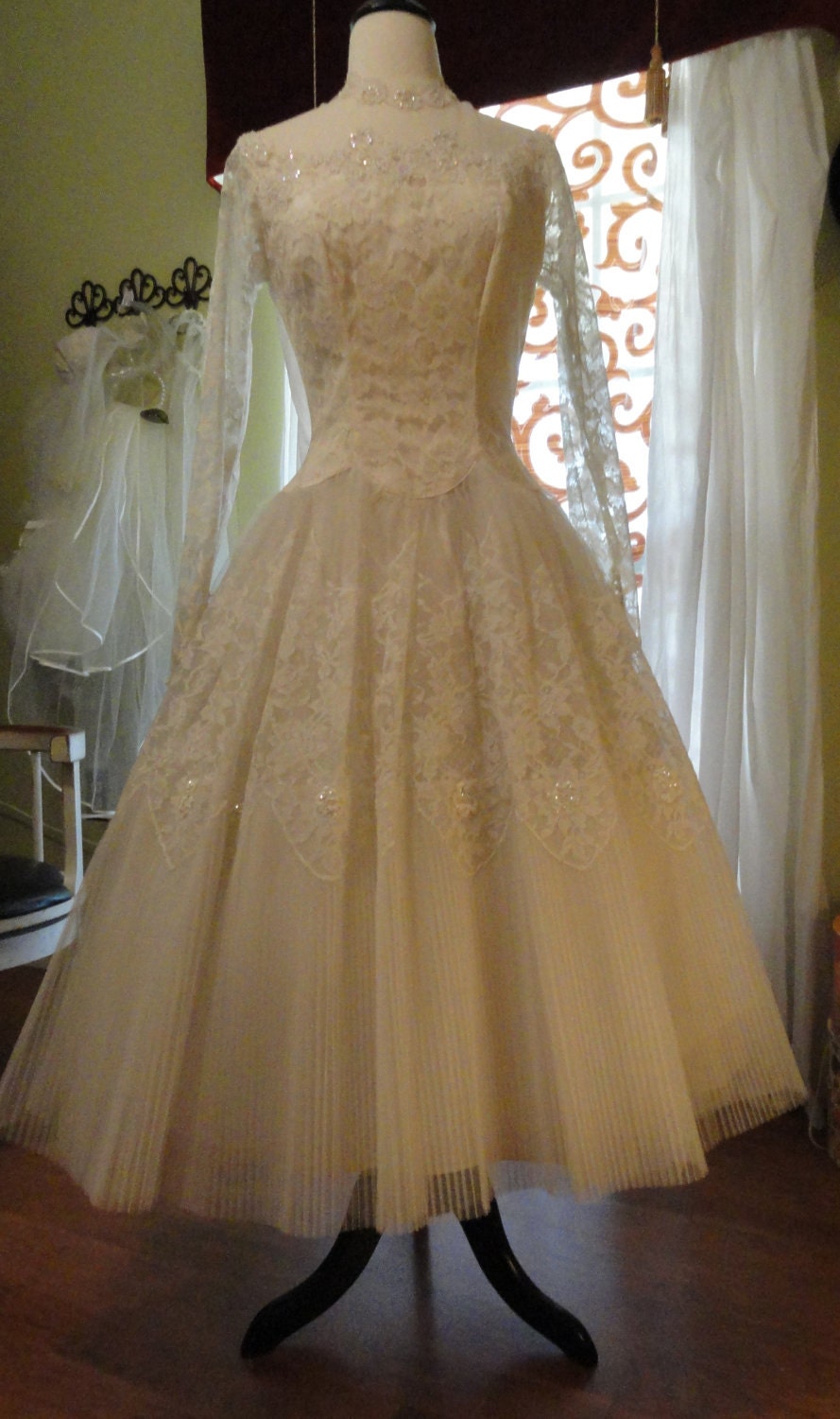 Reserved for Chelsea Vintage Wedding Dress 1950s Maurer Original Tea Length