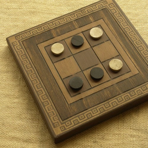 ANCIENT BOARD GAME - Woodwork - Art - Handmade - Decoration - Gift - Wedding gift - Christmas gift: Terni Lapilli (Ancient Rome)