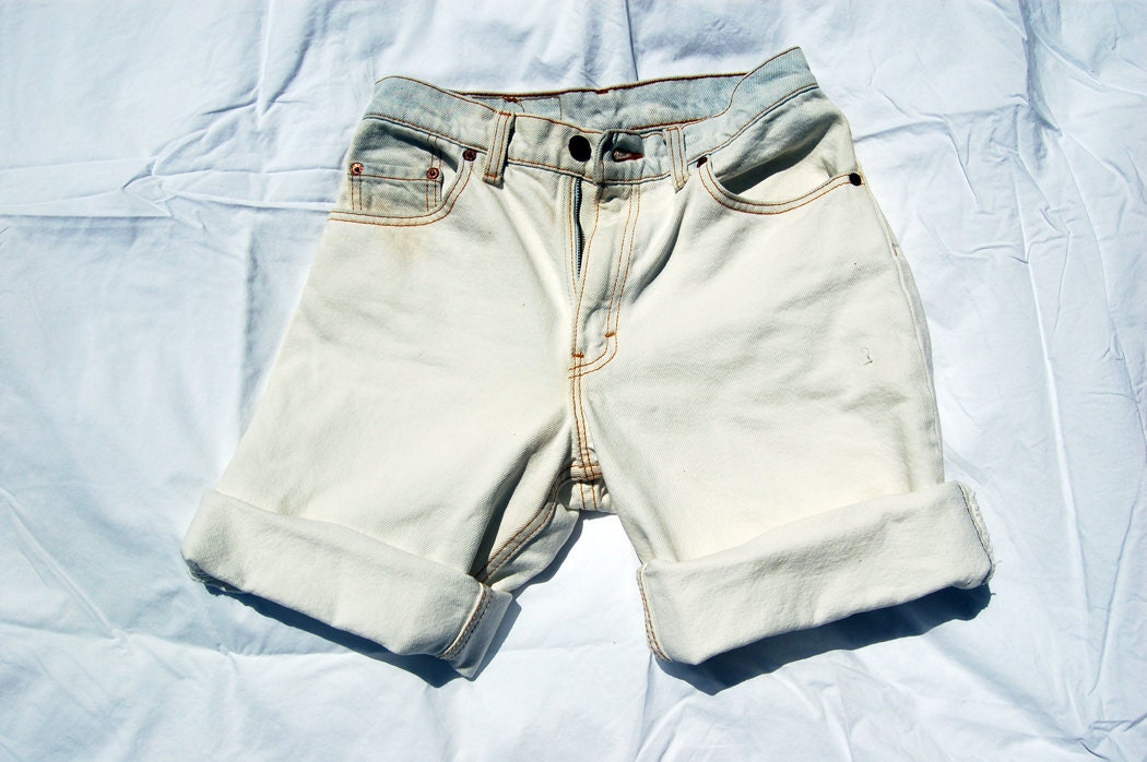 80s Bleached Out High Waisted Levis Cut Off Shorts