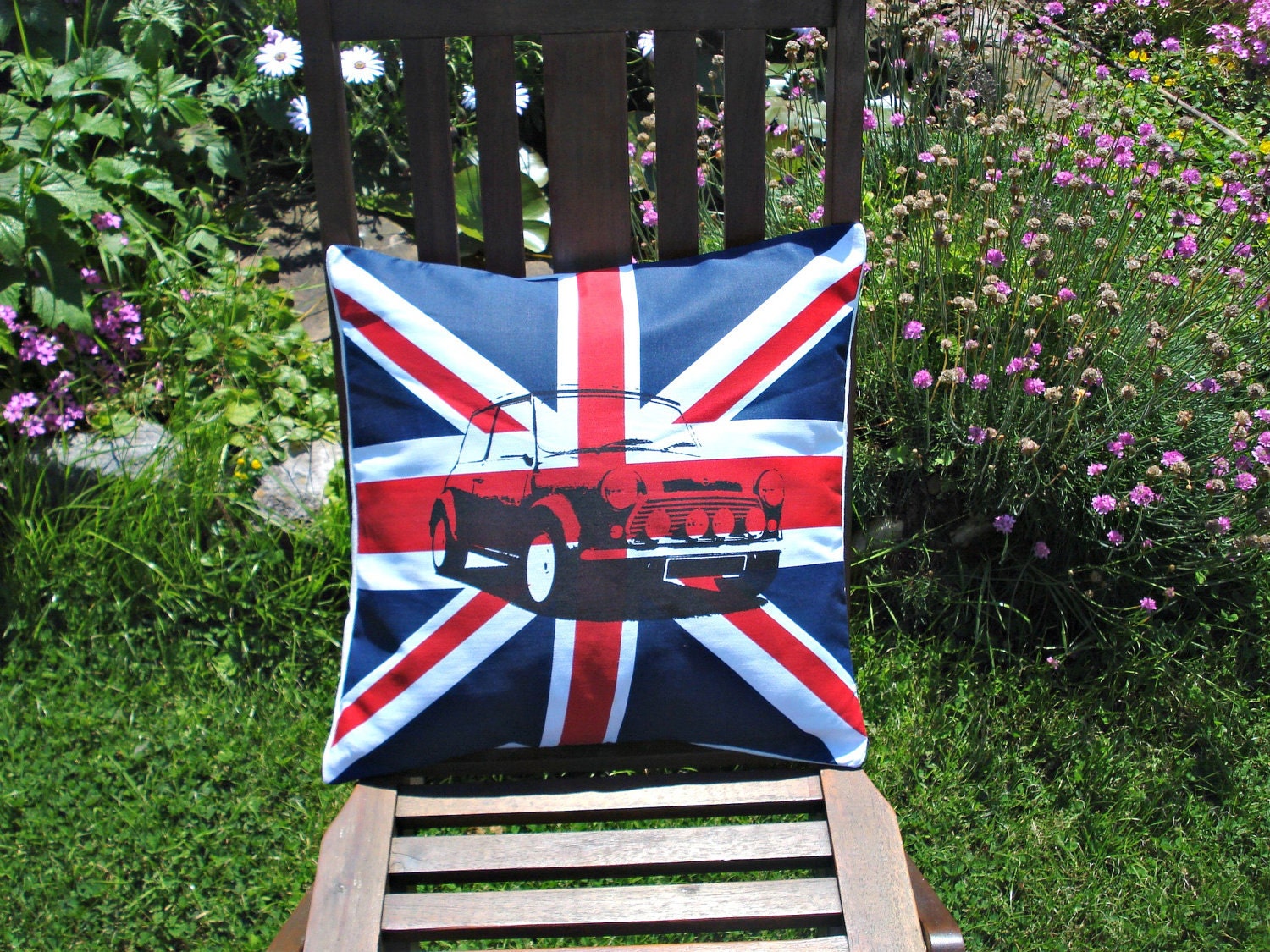 Throw pillow Union Jack UK flag mini car cushion cover 16 x 16 inches olympics queens jubilee retro UK fashion
