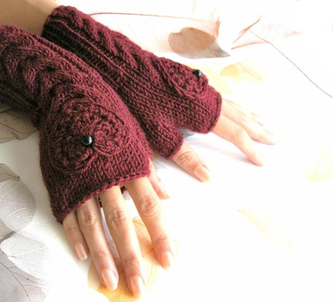 IN LOVE...again... Burgundy Fingerless Gloves, Wool Mittens, Arm Warmers with cable pattern and crochet hearts, eco friendly