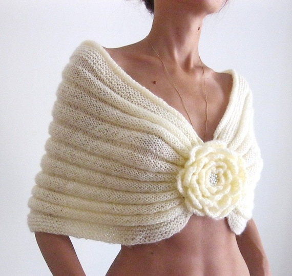 CHAMPAGNE...Handmade  Mohair Capelet with a Flower brooch