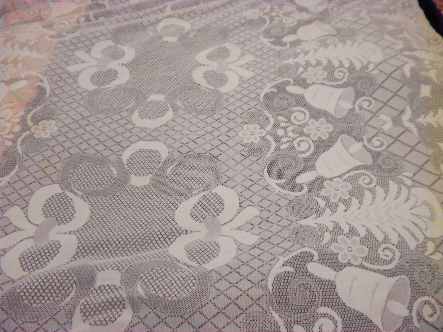 CHRISTMAS LACE TABLECLOTH vintage Festive design of trees Bells Ornaments and Bows