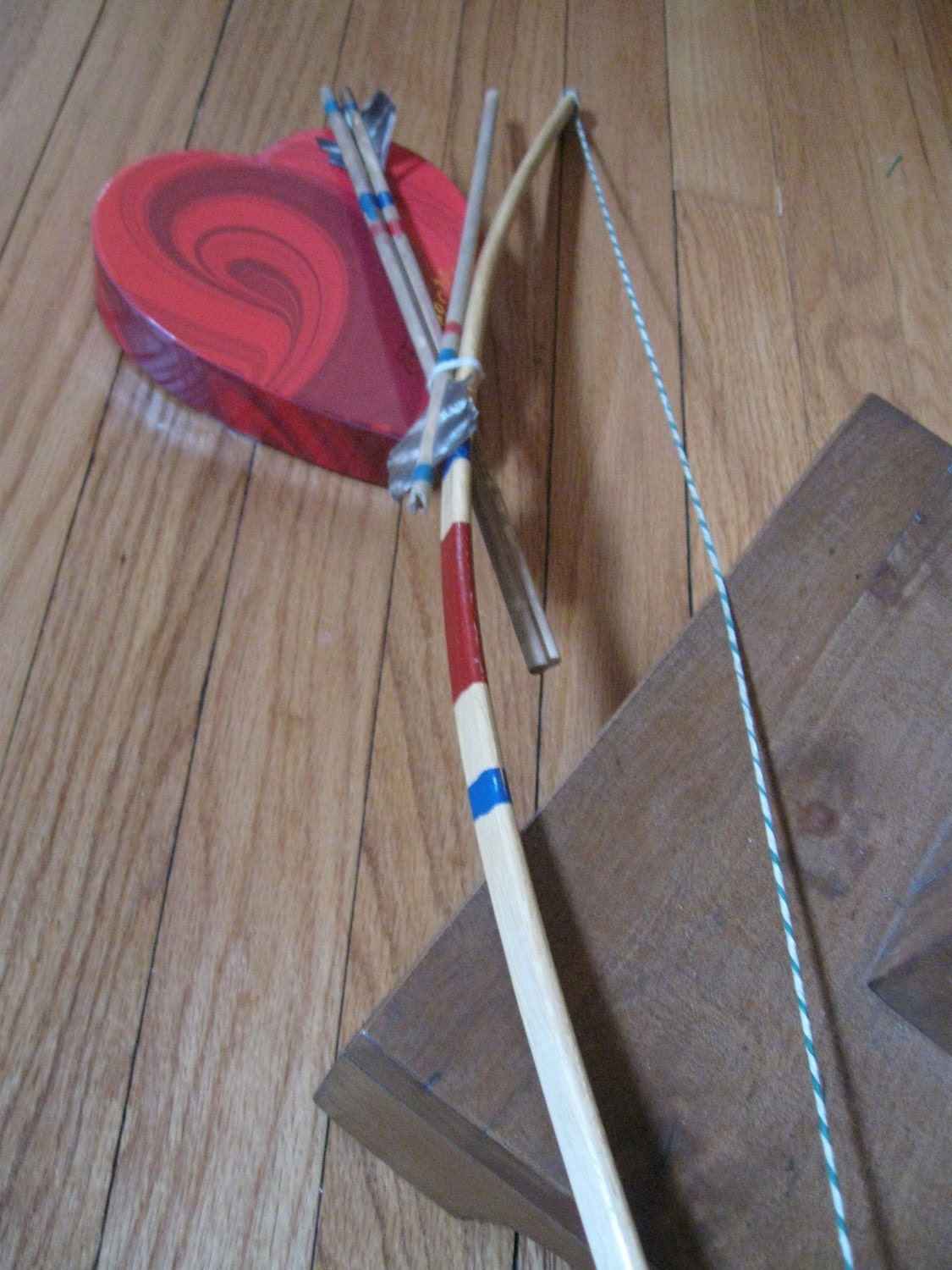 SALE vintage kids toy Bow and Arrow by savedbysalvage on Etsy