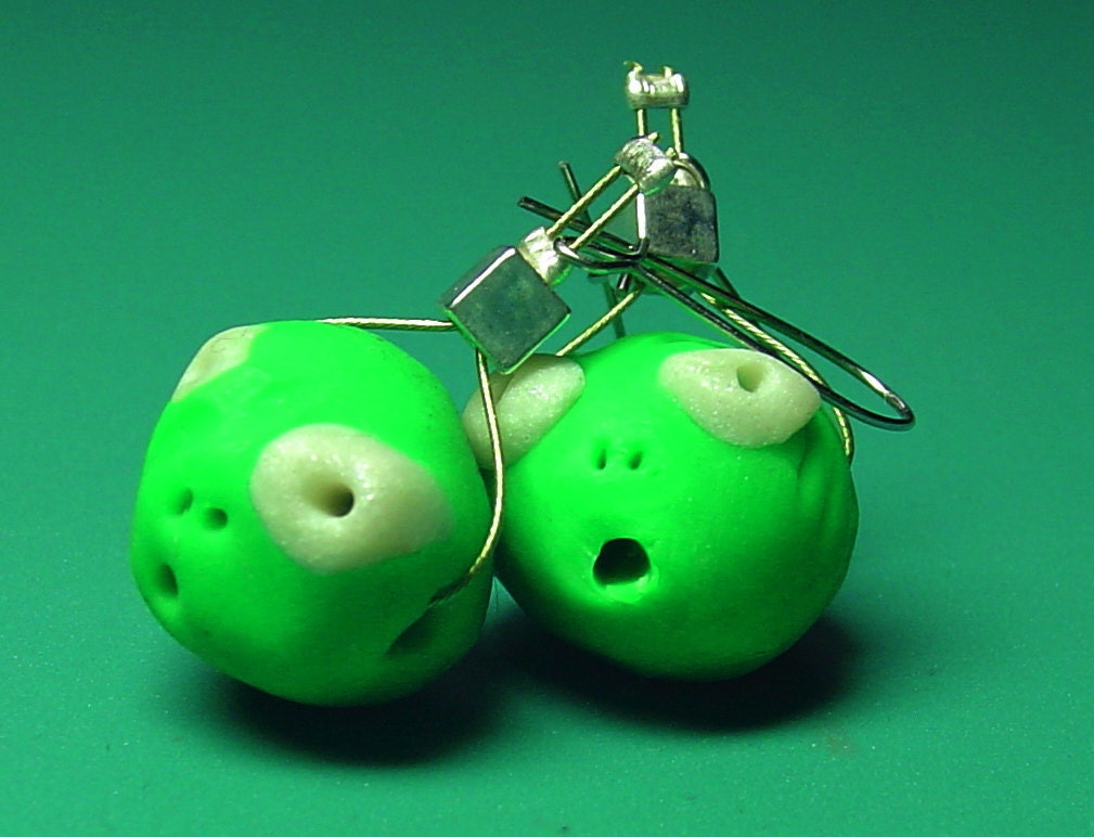Green alien earrings. polymer clay geek jewelry