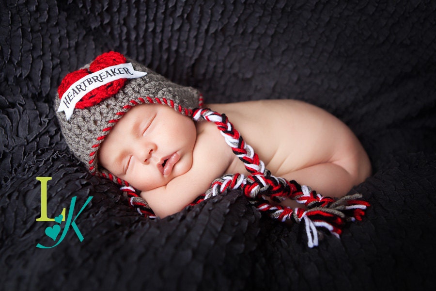 Mommy's Heartbreaker - Newborn/Baby Valentine Beanie - Made to Order
