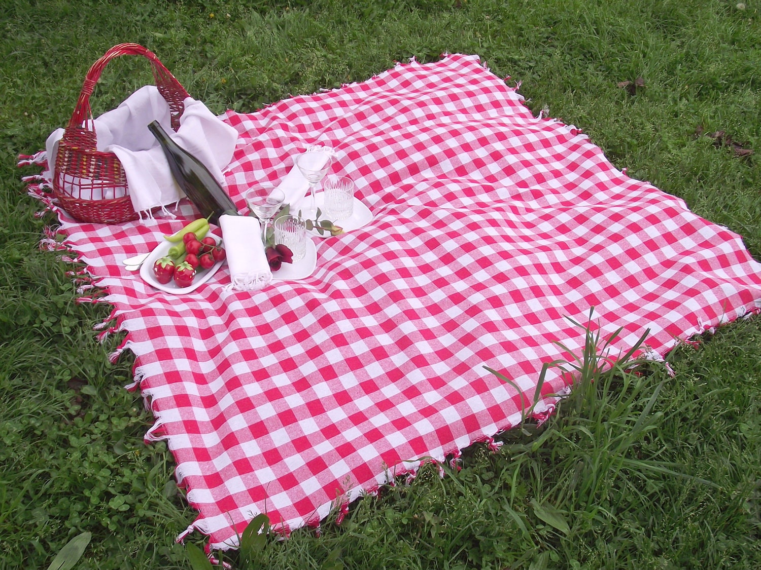 Country Style-Traditional Turkish Picnic Cover-Hand Woven,Turkish Cotton-Picnic Cover,Garden or Kitchen Tablecloth-Red and White Checked