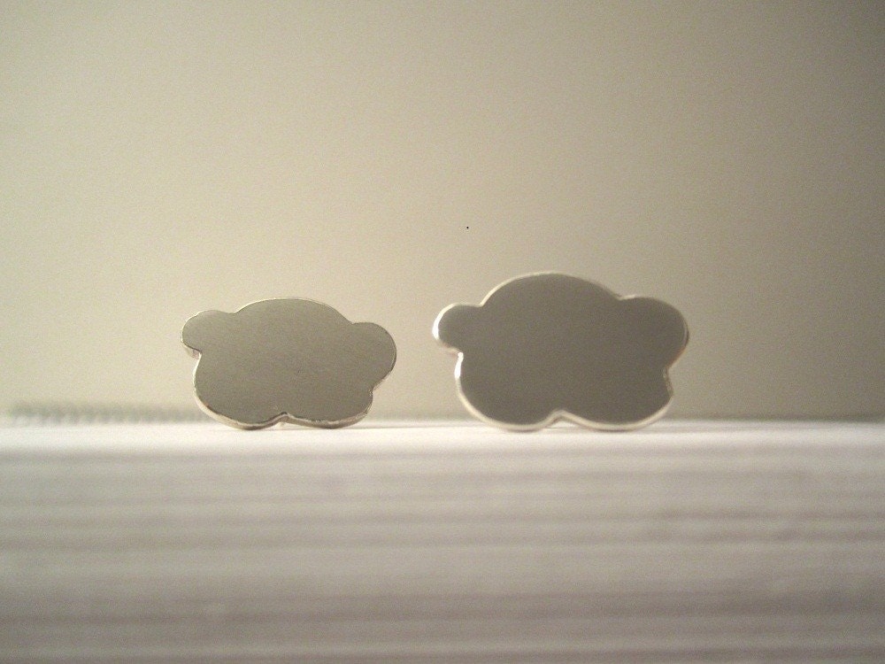 Cute cloudy sterling silver stud earrings