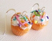 Confetti Cupcake Earrings, Clay Mini Food Earrings with Vanilla Frosting and Confetti Sprinkles, Cute Kawaii Cupcake