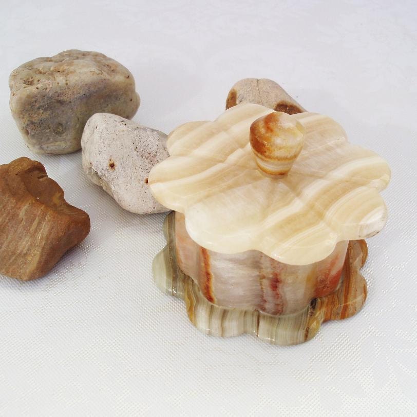 Alabaster Jewelry Box, Alabaster Box, Small Stone Box