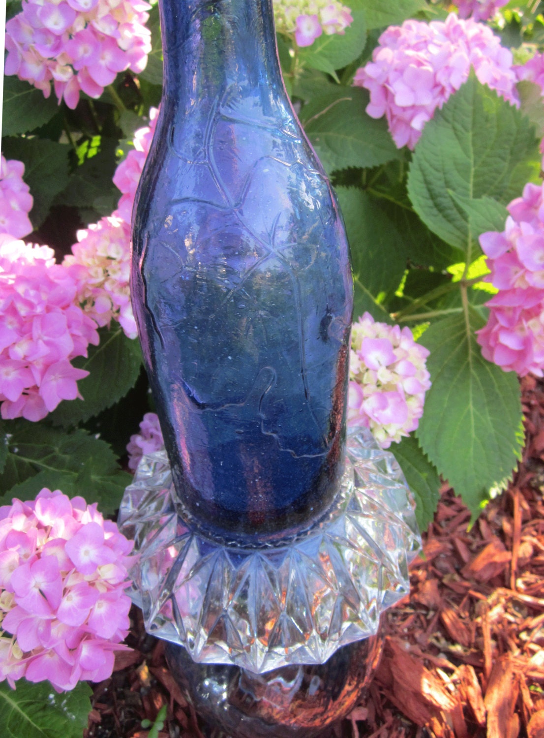 Glass Yard Art Totem Sculpture Royal Blue Teapot Design