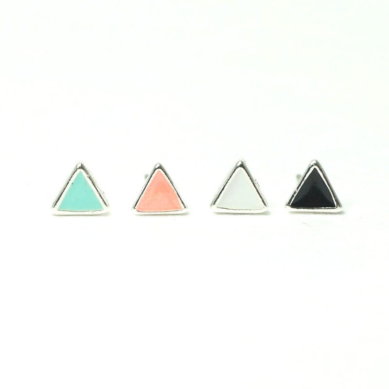 Tiny arrows stud earrings / choose your color / Mint, Peach, White and Black 4 colors