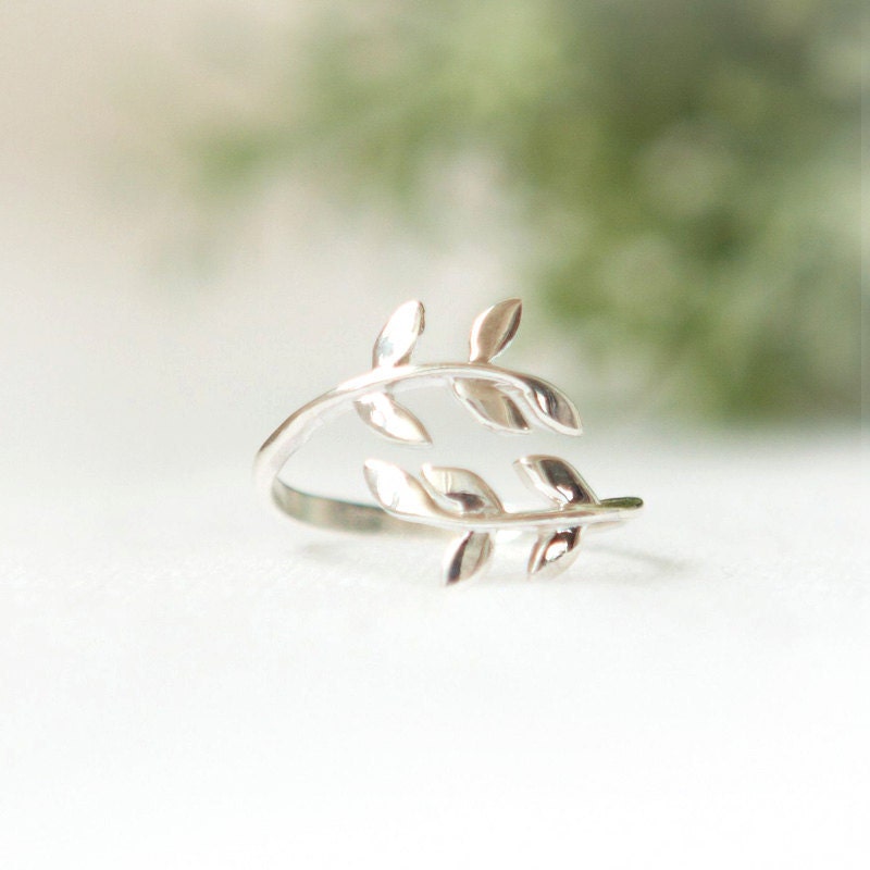 Leaf ring in sterling silver