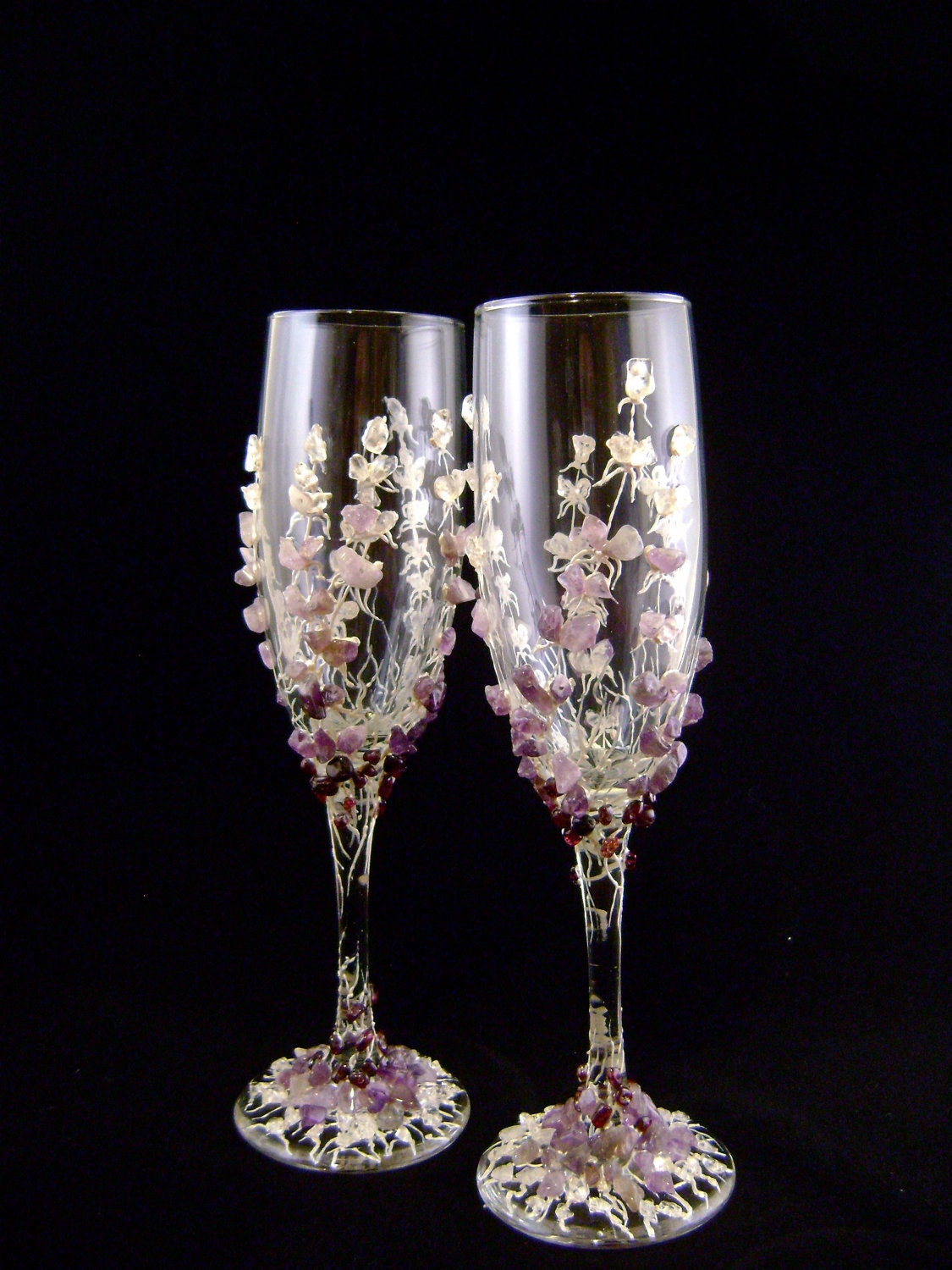Lavender champagne flutes, wedding glasses, decorated with natural semi precious stones (amethyst, garnet and white crystal)