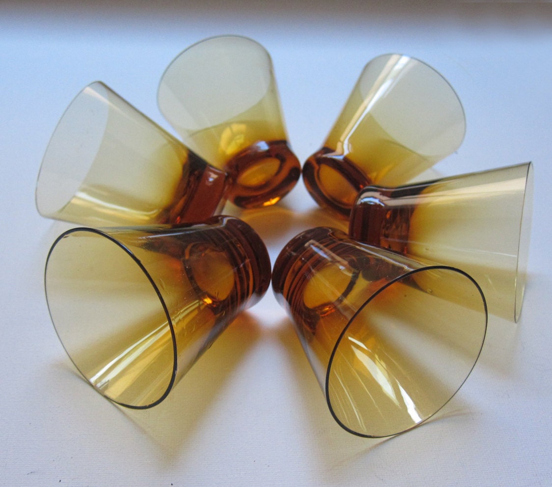 Retro vintage 1970s set amber heavy base low ball glasses