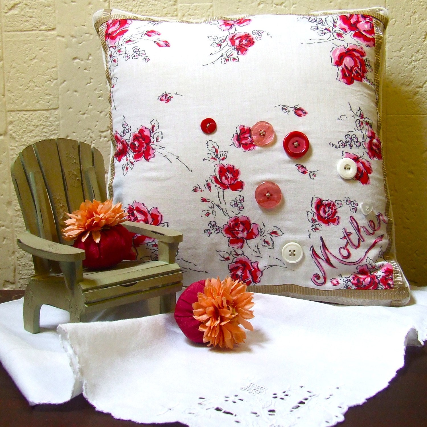Mother Gingham Hanky Pillow