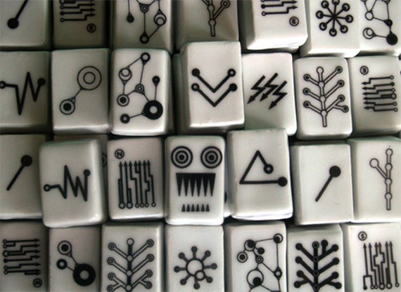 Mahjong Set with Porcelain Dishes - Exclusive Collectable Gift