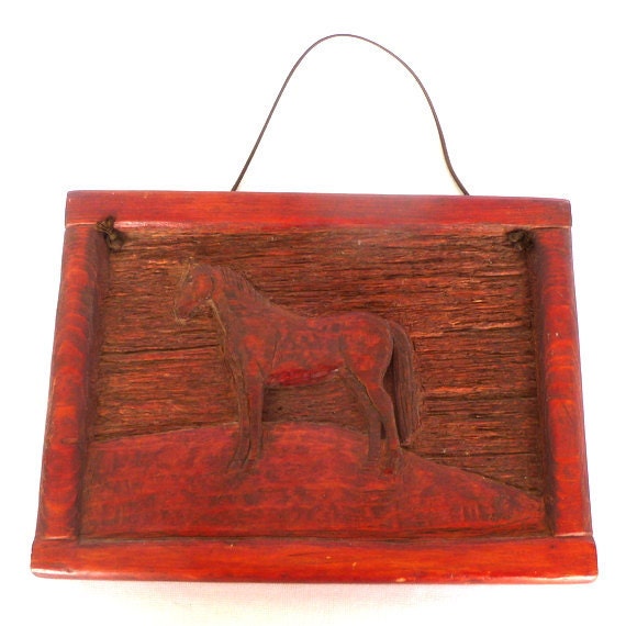 CARVED HORSE ART