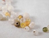Citrus - Gemstone / Glass mix, 3-6mm round, 30 pieces (A0033)