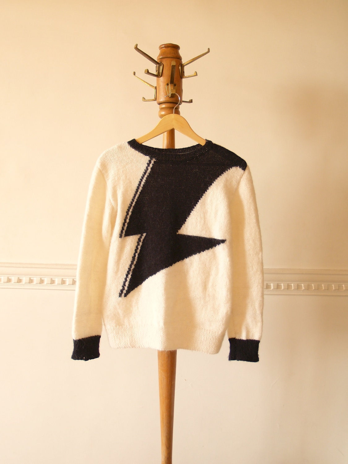 Graphic Jumper in White&Black: Orco. Handmade, Winter Collection