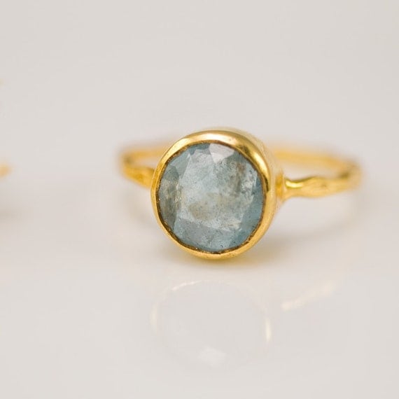Aquamarine ring - March Birthstone Ring - Gemstone Ring - Bezel Set ring - Stackable ring - Gold ring - Mother's Day Gift