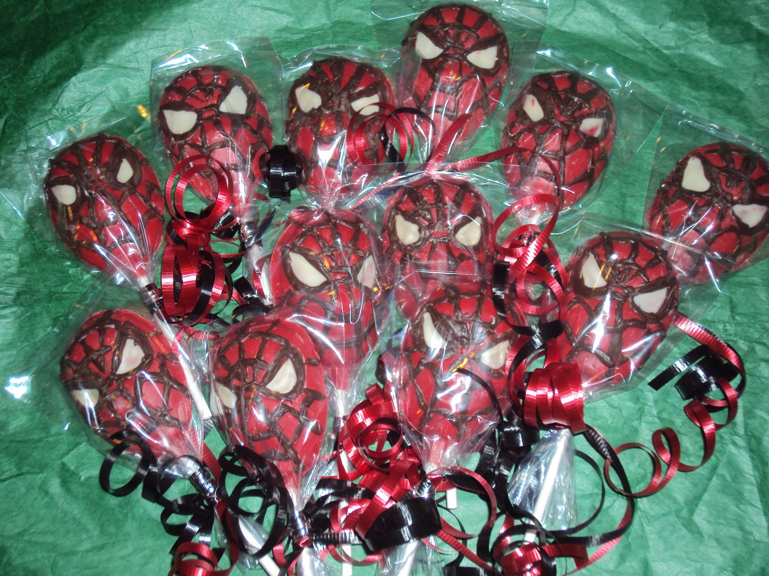 12 Spiderman Chocolate Lollipop Favors Il_570xn