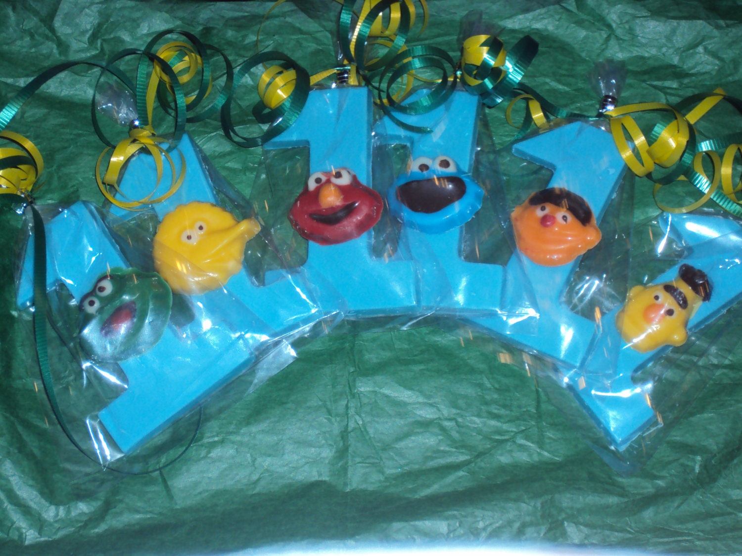 12 Sesame Street Assortment with Number or Letter Chocolate Favor Il_570xn