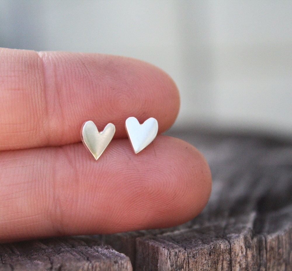 sweetheart love studs tiny heart earrings sterling silver heart studs jewelry for love bridesmaids gift